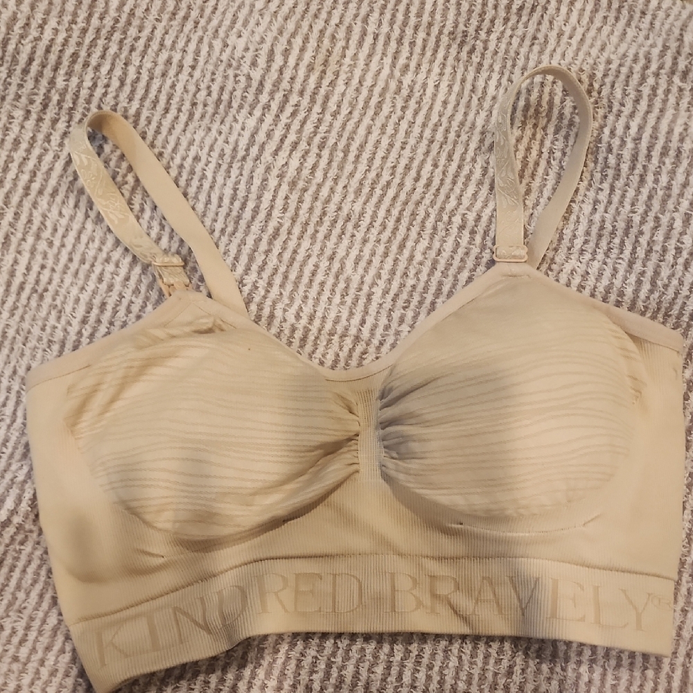 Kindred Bravely Nude/Tan Seamless Maternity/Nursing Bra